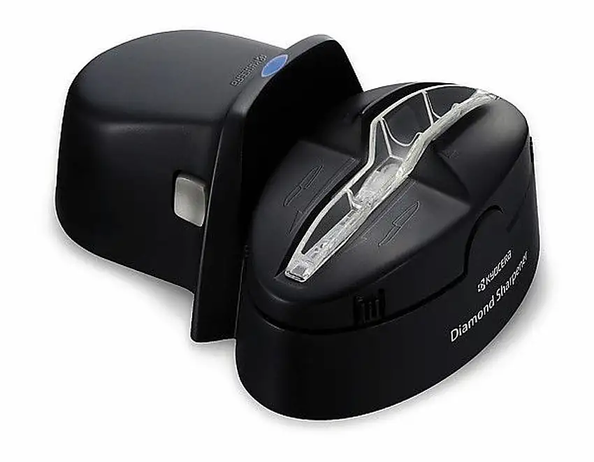Kyocera-Diamant Schärfer, 4 AA-Batterien (nicht im Lieferumfang)