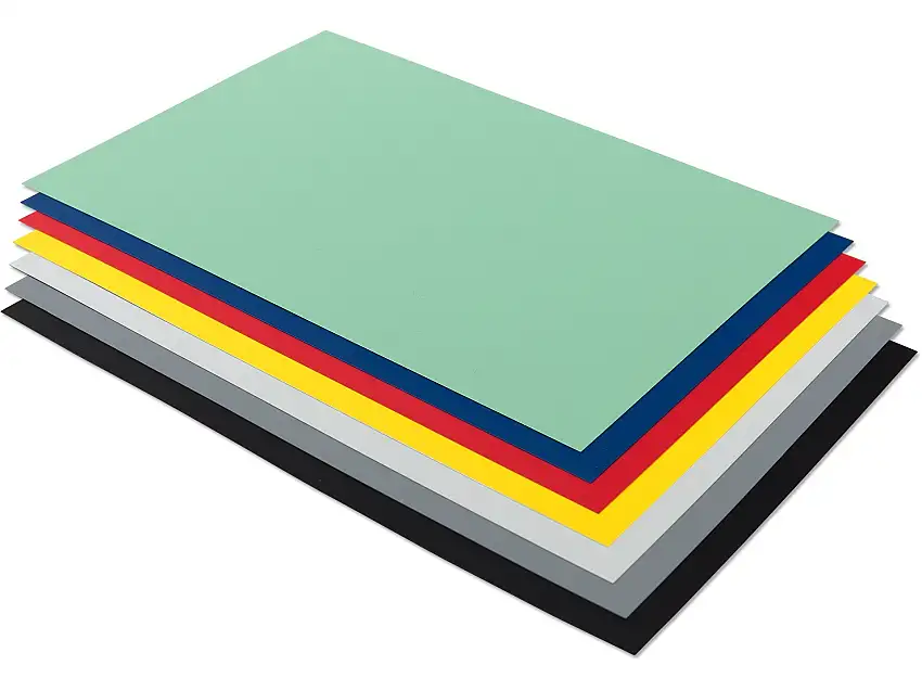 Flexible Hart-PVC-Folien in vielen verschiedenen Farben jetzt online bestellen | Modulor<meta name="description" content="Blickdichte Hart-PVC-Folie in 7 verschiedenen Farben und 3 Formaten online