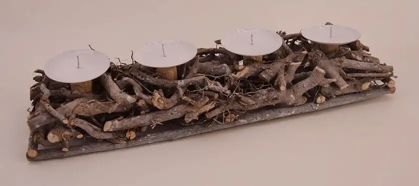 Kerzenhalter 4er, Holz mit weißen Haltern