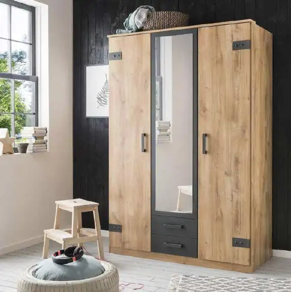 Drehtürenschrank Industrie