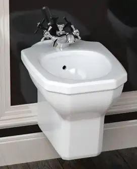 Wandhängendes Bidet Romana